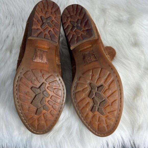 Born Sylvia NWOT Tobacco Brown Suede Booties Sz 9 - Picture 4 of 6